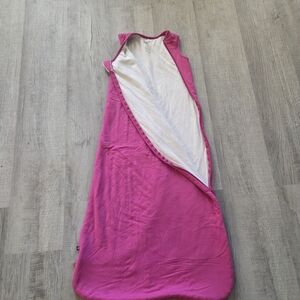 Kyte BABY Hot Pink Sleeveless Sleep Sack with White Lining